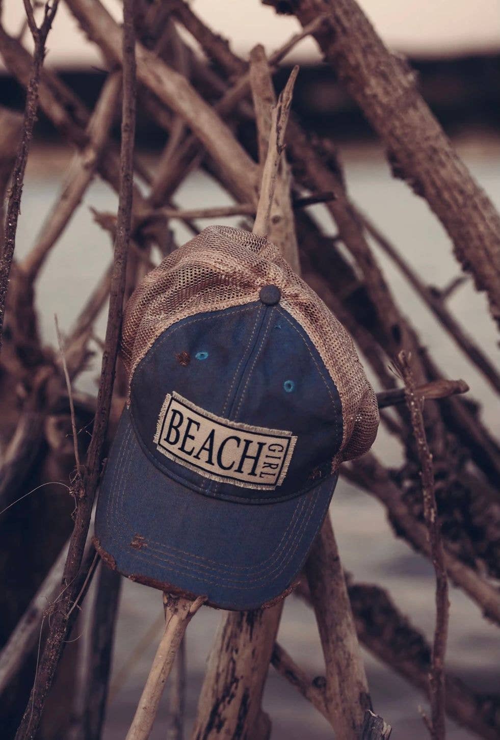 Vintage Life - Beach Girl Distressed Trucker Hat Baseball Cap
