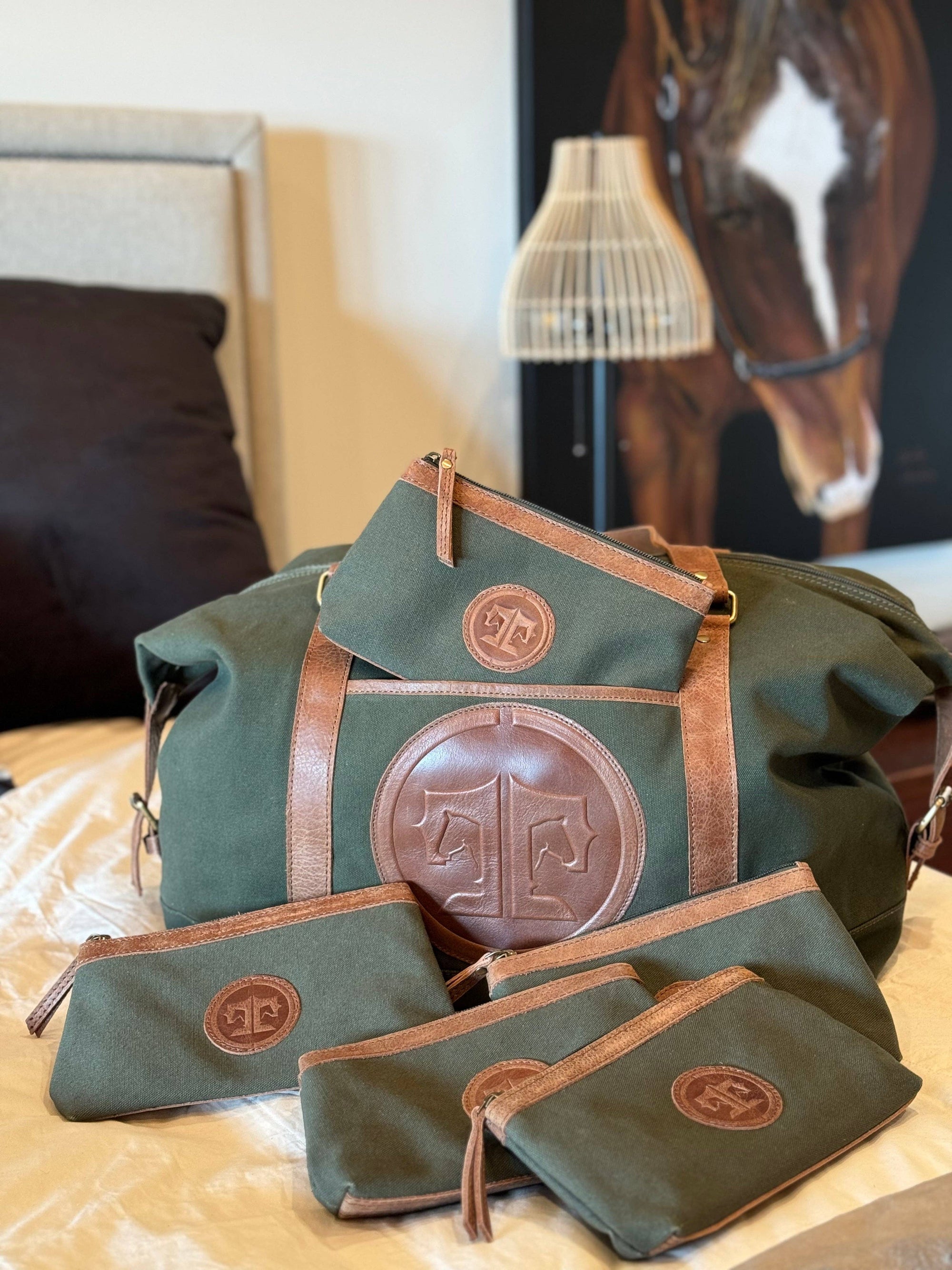 Tucker Tweed Equestrian - Barn Makeup Pouch