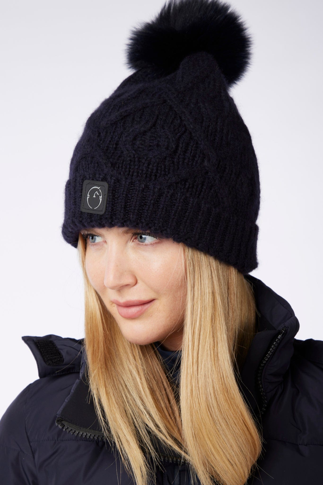 VESTRUM - ISEO WINTER CAP FW25