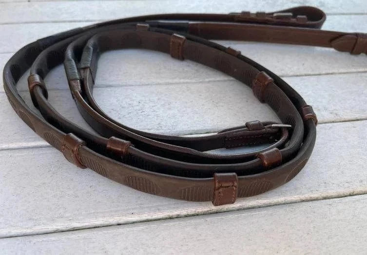 Correct Connect - Thumb Grip Reins - Exceptional Equestrian 