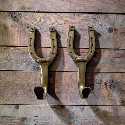 Madison Bay Co. - Historical Home Decor Reproductions - Antiqued Solid Brass Horse Shoe Hook Hanger | Home Accents