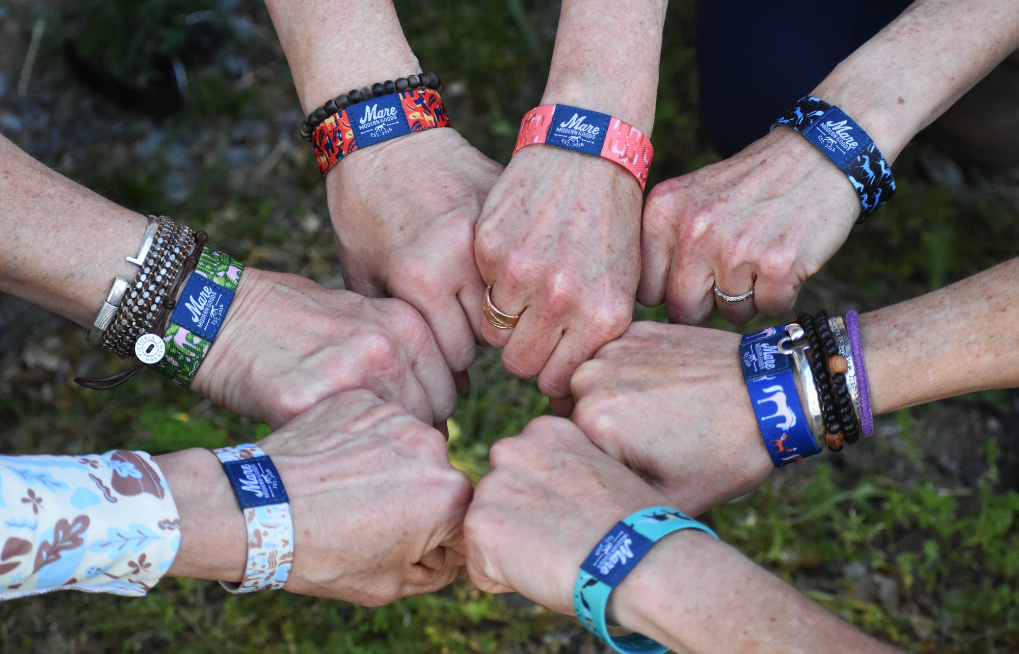 Mare Modern Goods - "One Stride at a Time" Mindfilly Band (Dunbar)