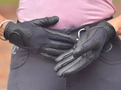 Correct Connect™ - Tackified Copper Tech™️ Leather Premium Riding Glove in Black