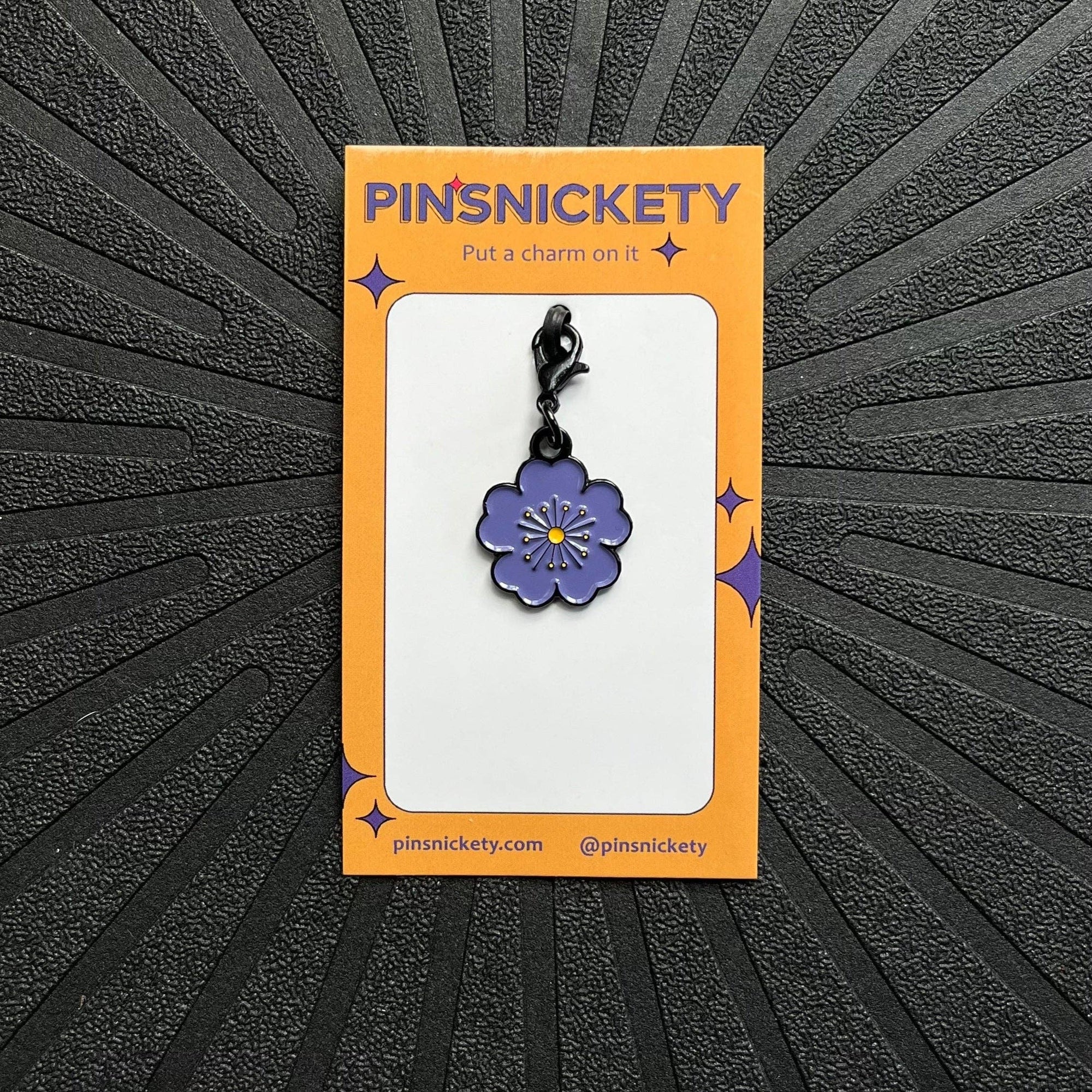 Pinsnickety - Poppy Charm