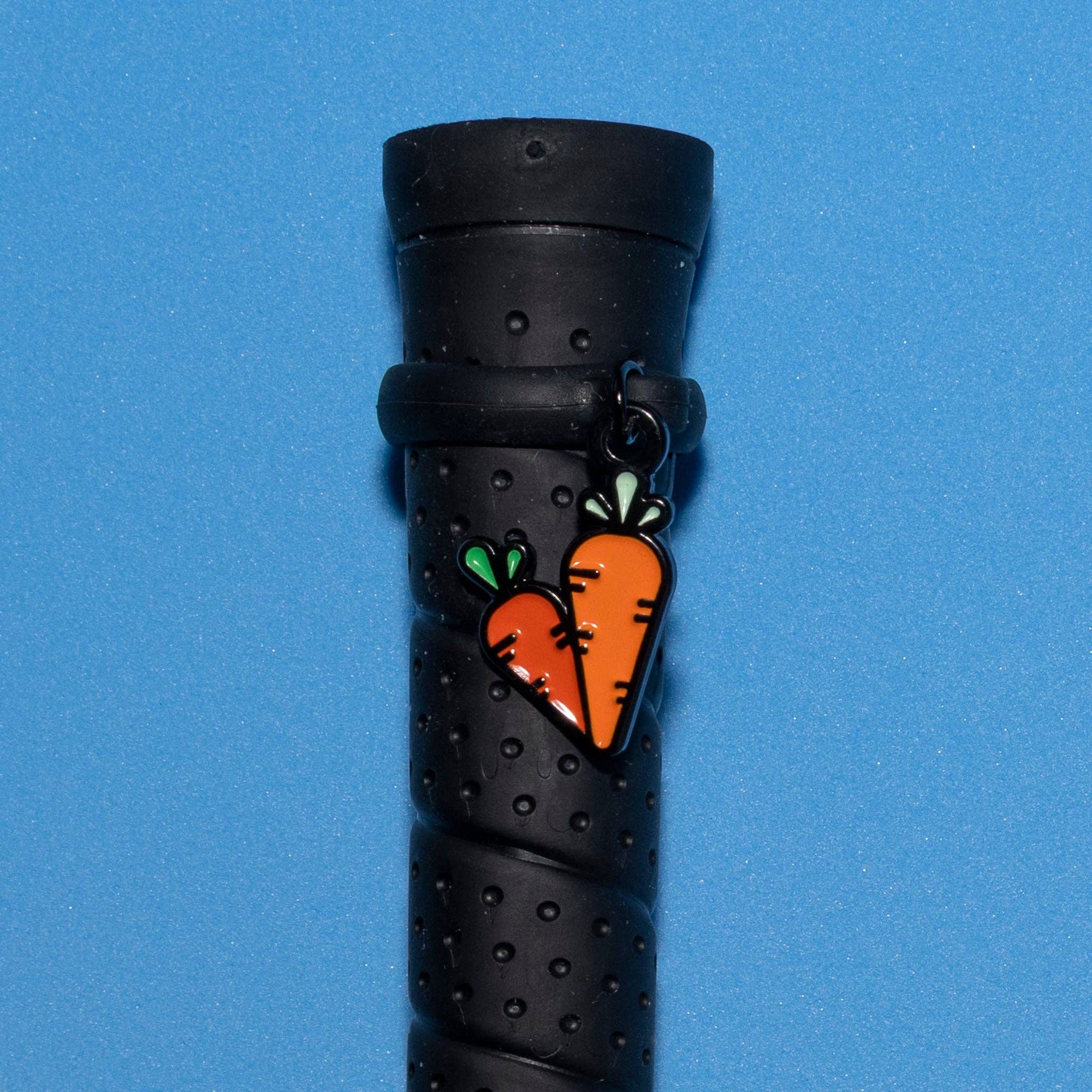 Pinsnickety - Carrots Crop Charm