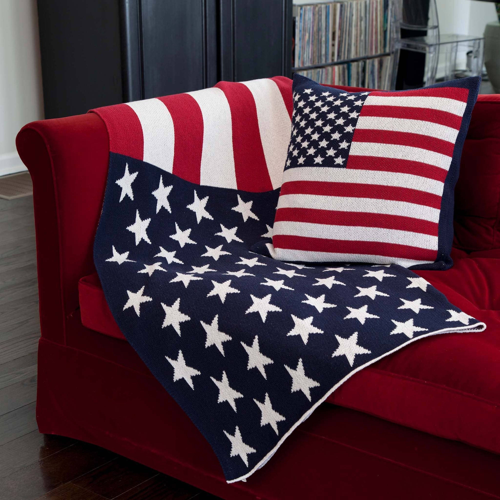 In2Green - American Flag Throw Blanket