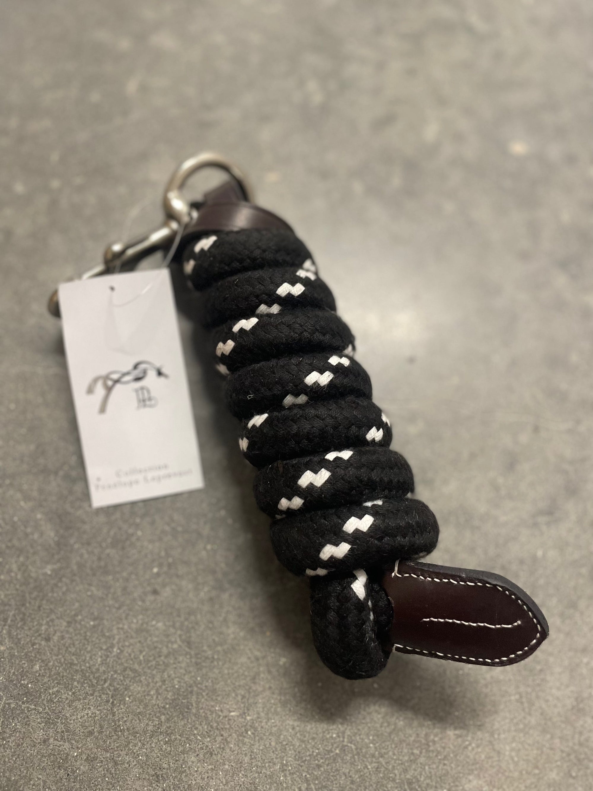 Pénélope - Lead Rope - Exceptional Equestrian