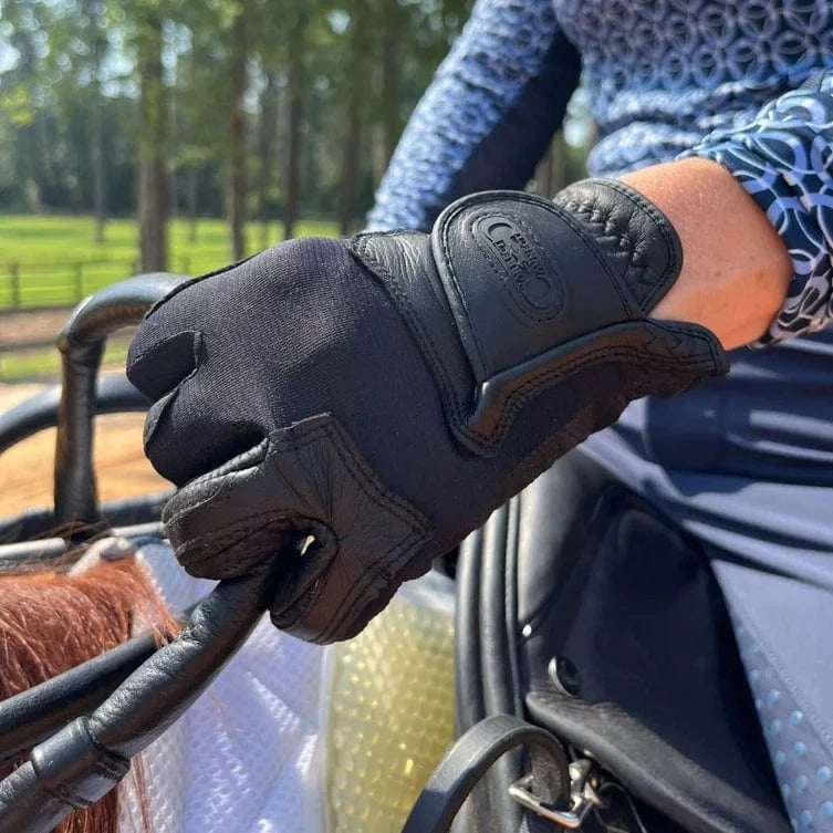 Correct Connect™ - Tackified Copper Tech™️ Leather Premium Riding Glove in Black