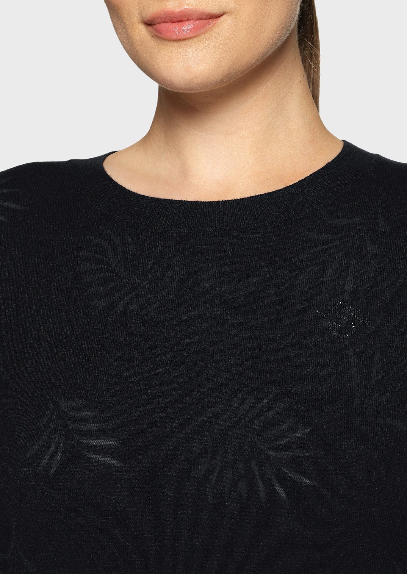 Samshield - Phoebe Crystal Ferna - SS26