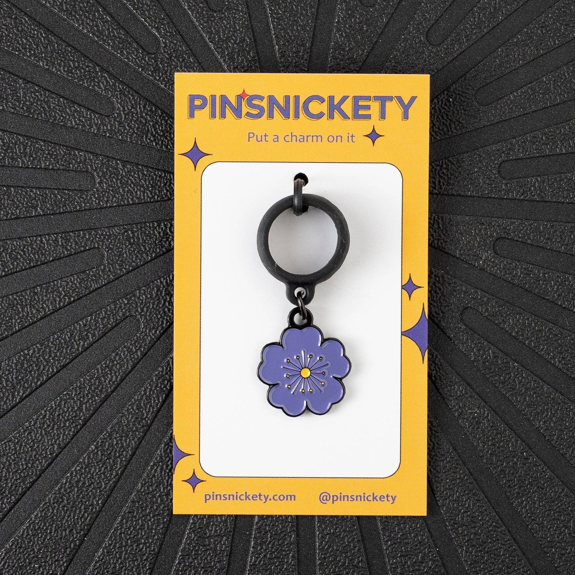 Pinsnickety - Poppy Crop Charm