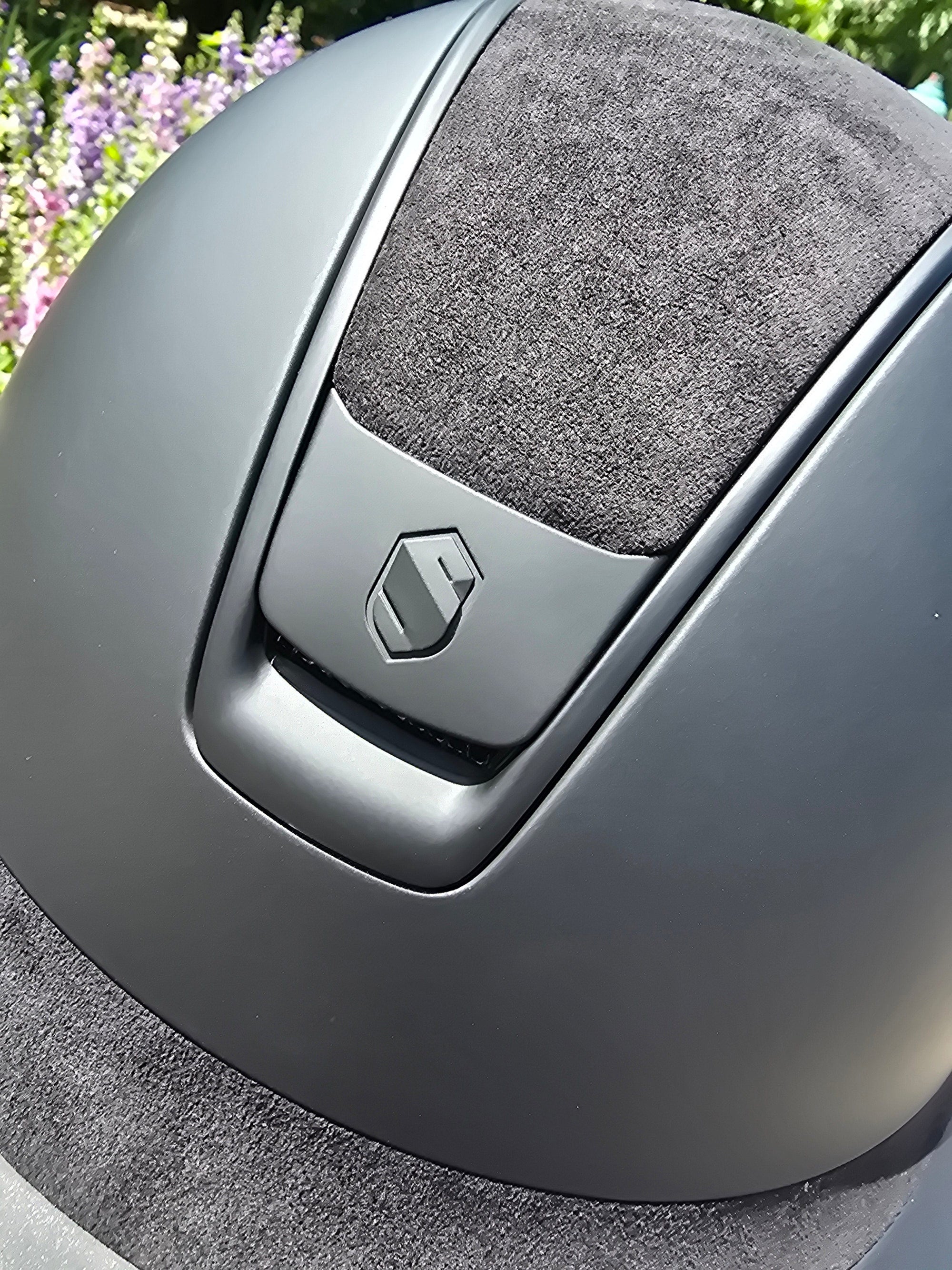 2.0 Samshield Miss Darkline Helmet w/Alcantara Top & Frontal Band