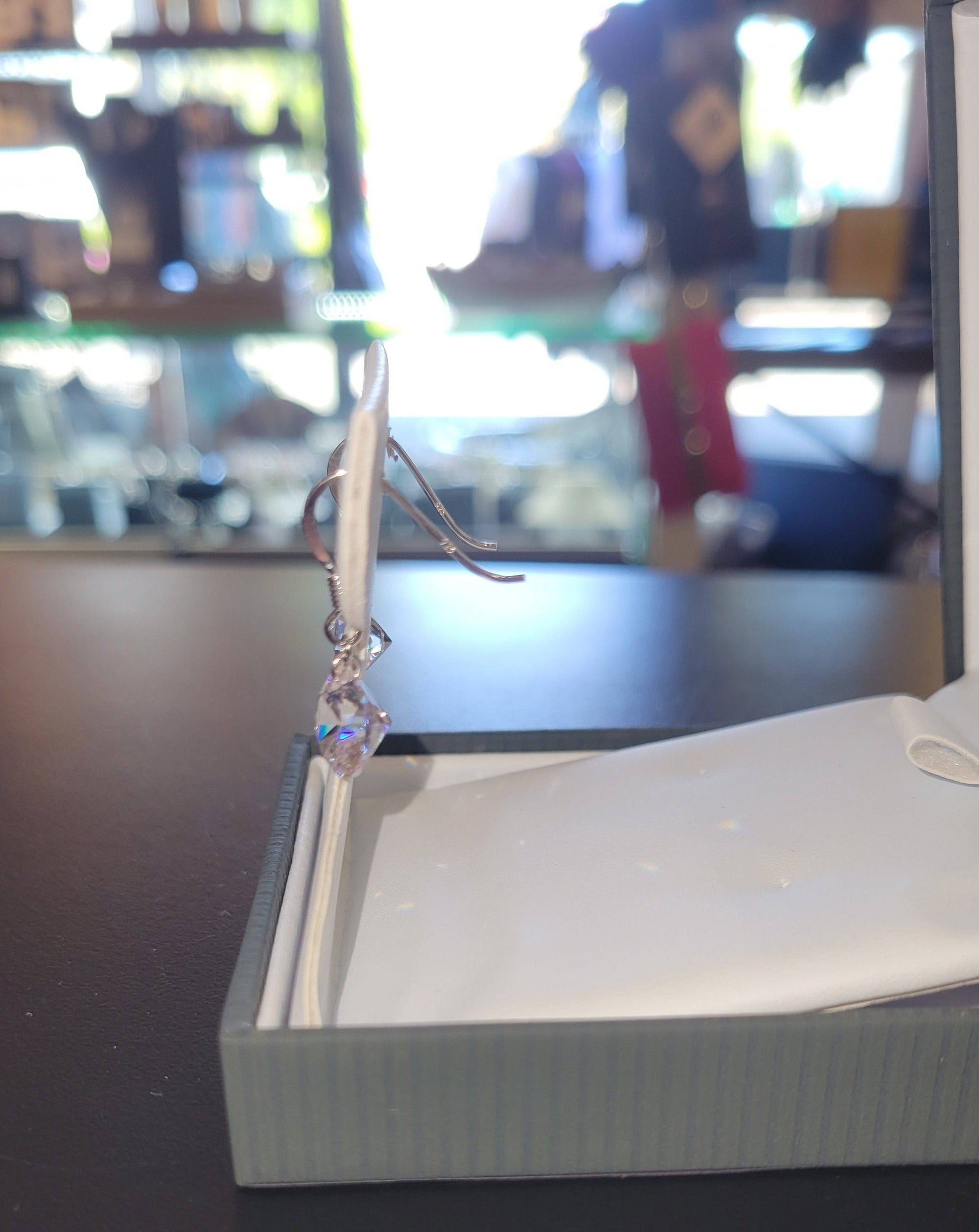 KELLY HERD CLEAR STONE NAKED EARRING - 3CT - Exceptional Equestrian