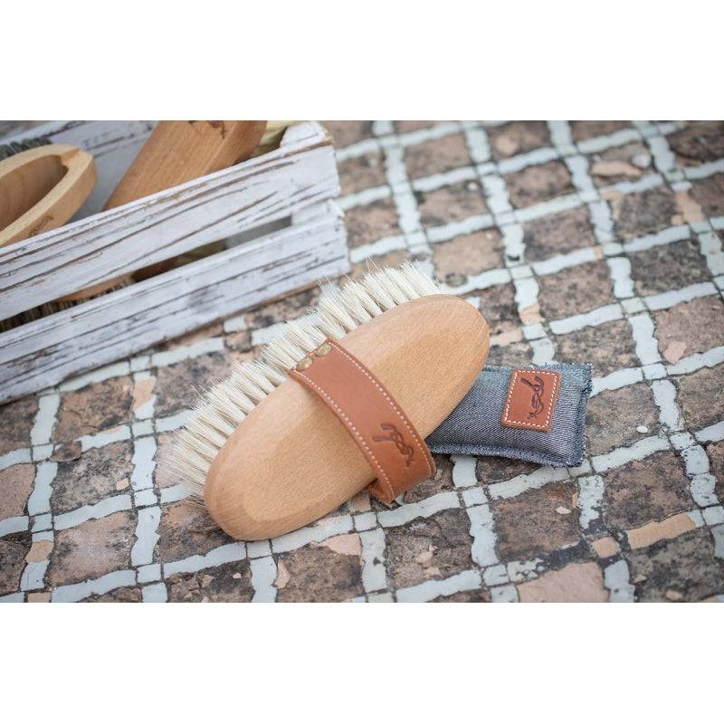 Pénélope - Soft Head Brush w/ Leather Handle - Exceptional Equestrian